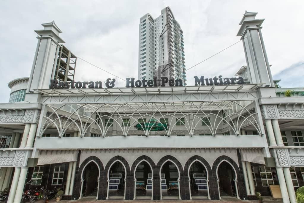 Hotel Pen Mutiara in George Town, Malaysia