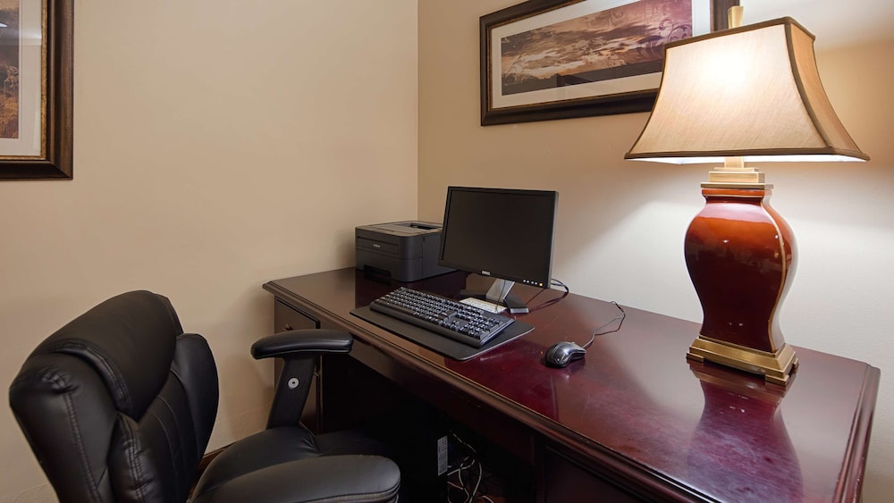 SureStay Plus Hotel by Best Western Lehigh Valley - photo 37