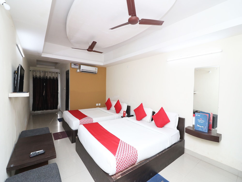 OYO Flagship 38019 Hotel Sea Sand in Digha, India