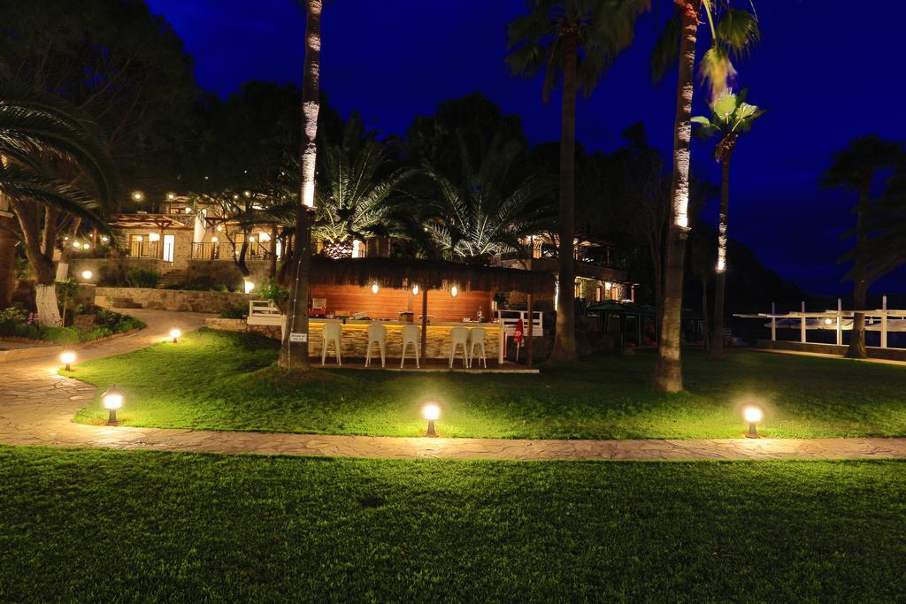 Beyaz Guvercin Hotel — Marmaris