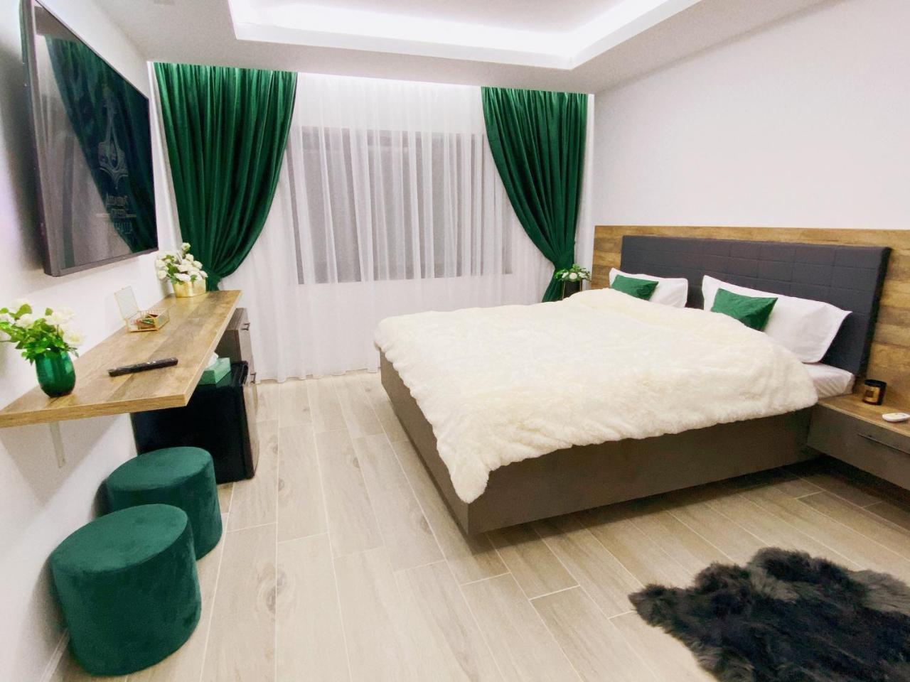 Villa Virginia — 4-Star Luxury Hotel in Brosteni, Romania
