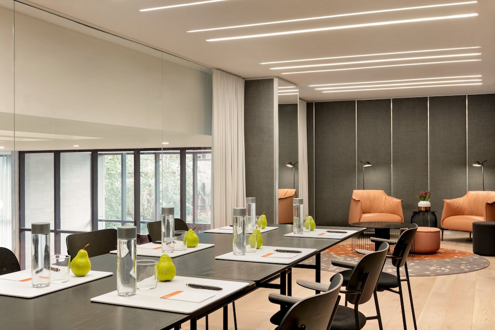 Hotel Indigo Williamsburg Brooklyn by IHG - photo 58