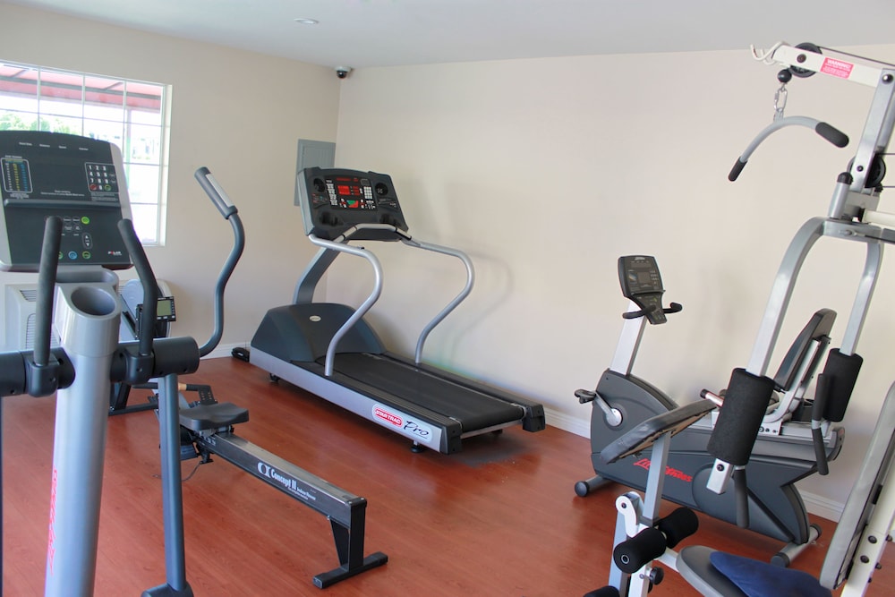 Crystal Inn Suites & Spas - photo 27