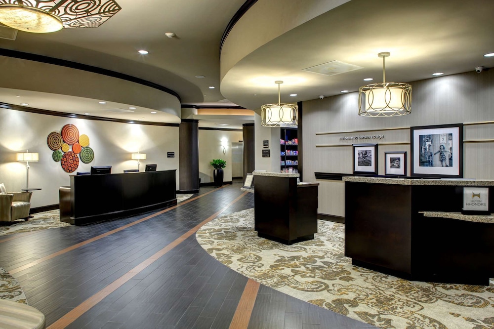 Hampton Inn & Suites Baton Rouge Downtown - photo 2