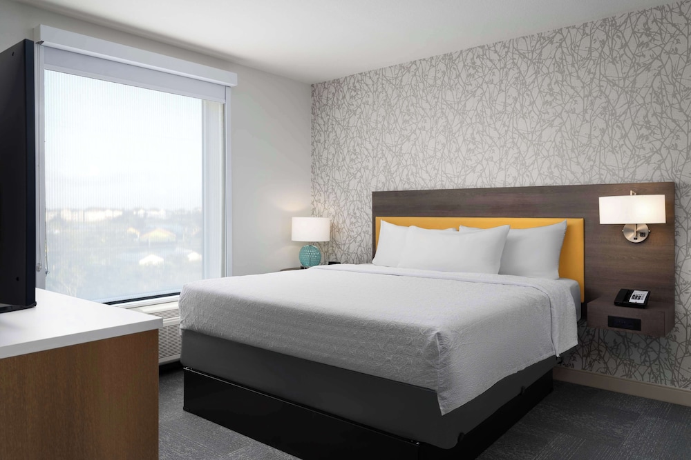 Home2 Suites by Hilton Winter Haven - photo 9