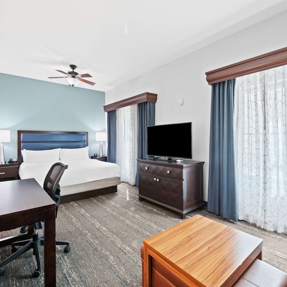 Homewood Suites by Hilton Ft. Lauderdale Airport Cruise Port - photo 9