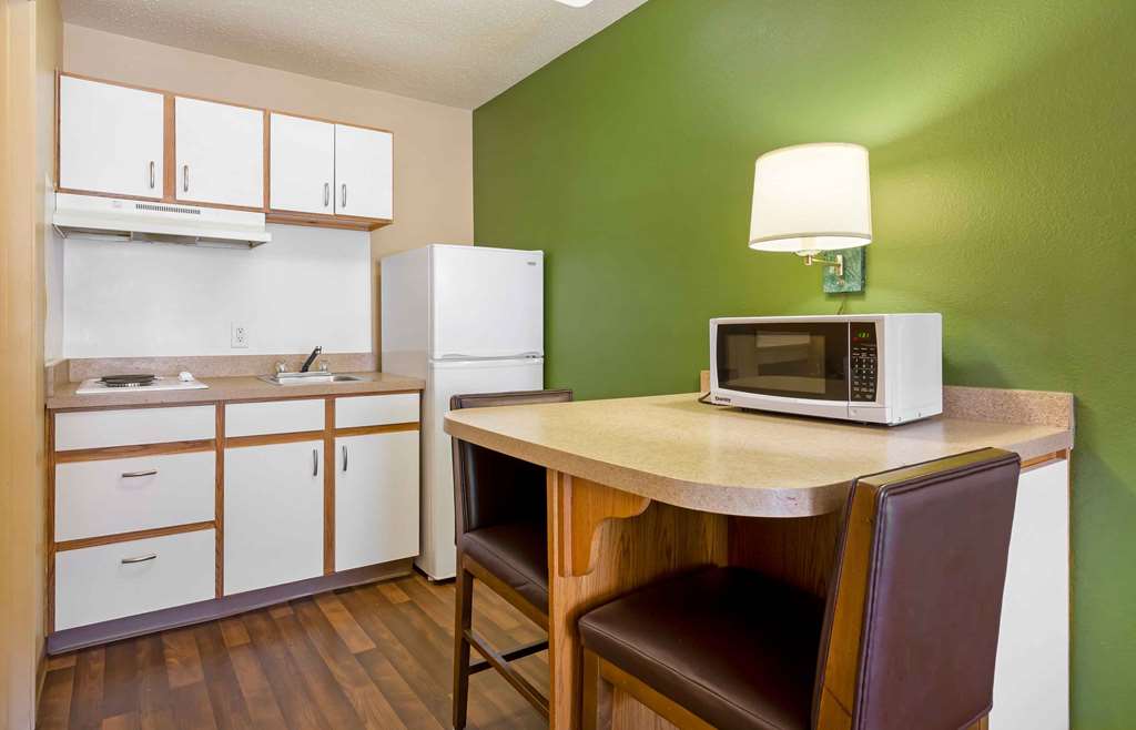 Extended Stay America Select Suites Baltimore BWI Airport - photo 25