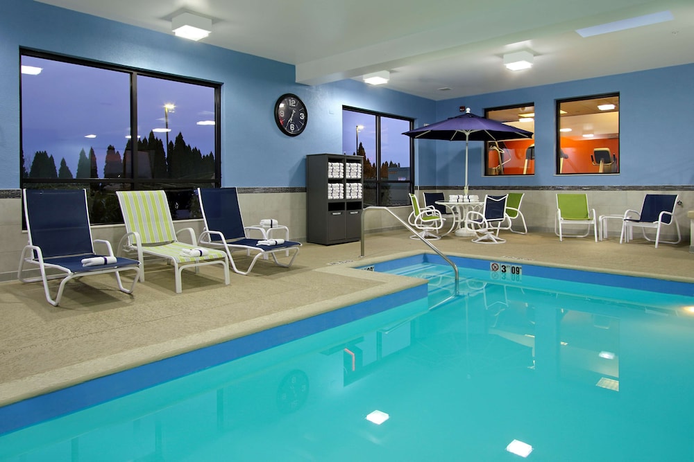 Hampton Inn Hagerstown I 81 - photo 33