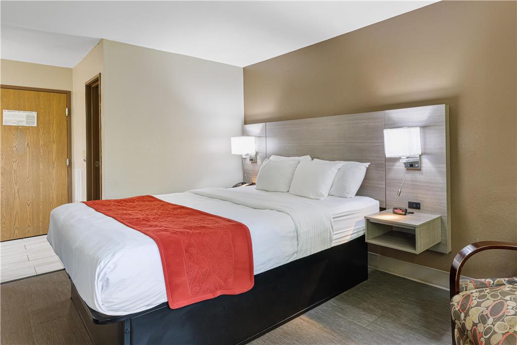 SureStay Plus Hotel by Best Western Kearney Liberty North - photo 29