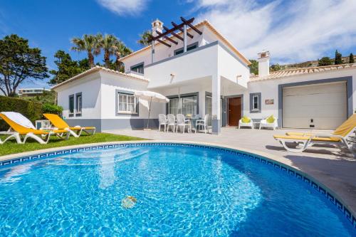 Jardim Secreto — hotel in Luz
