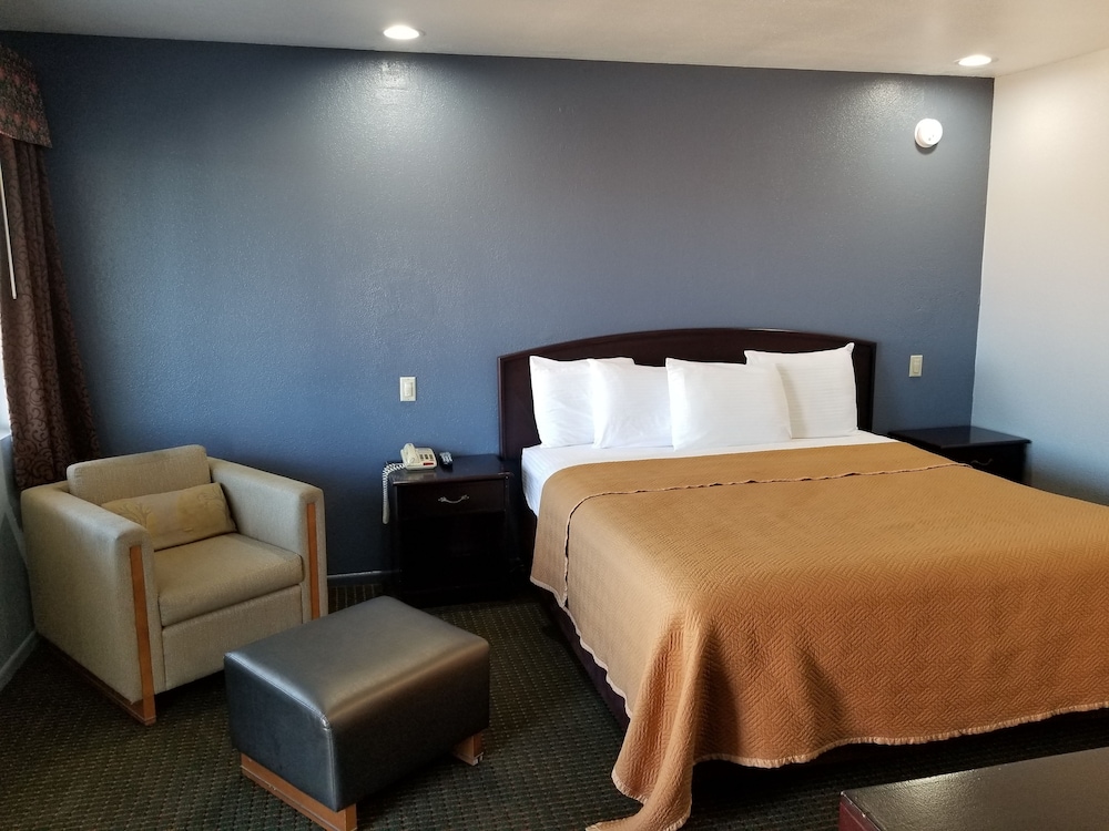 Travelodge by Wyndham Barstow - photo 6