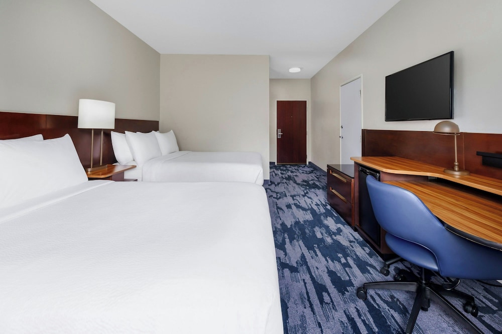 Fairfield Inn by Marriott Philadelphia Airport - photo 11