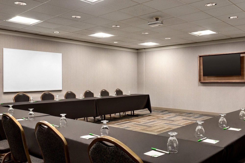 Holiday Inn Hotel & Suites Council Bluffs I 29 by IHG - photo 45