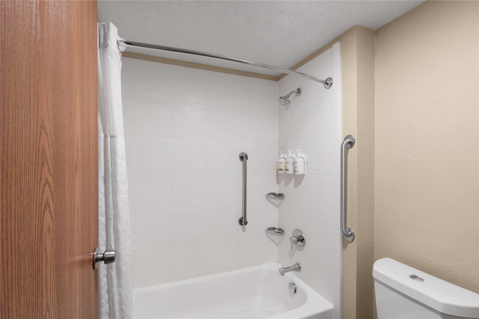 Wingate by Wyndham Clearfield - photo 11