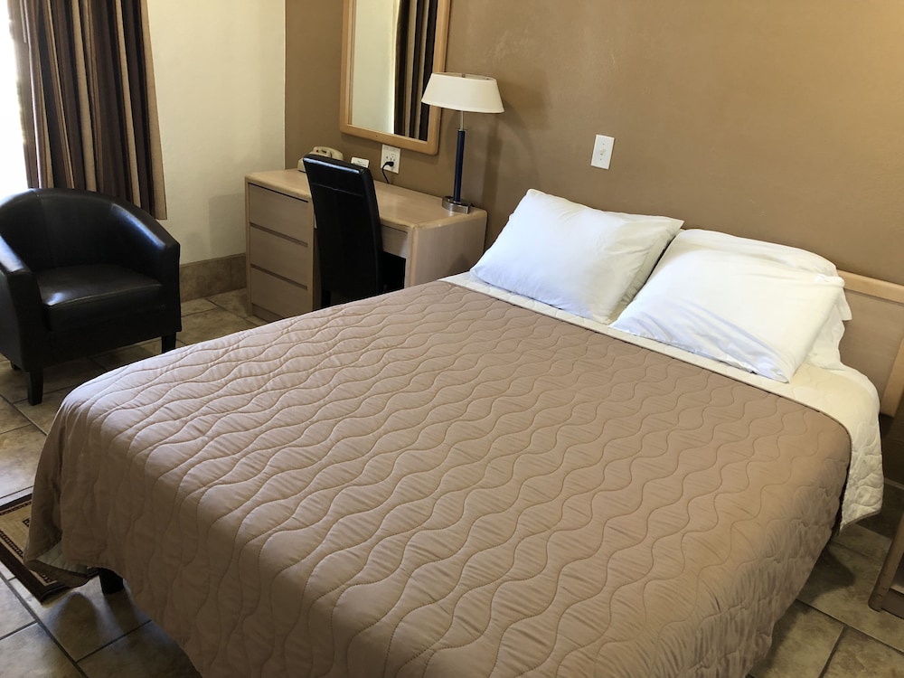 Topper Motel - photo 6