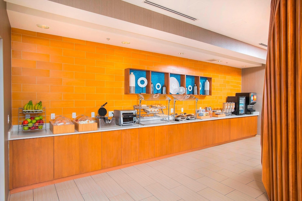 SpringHill Suites By Marriott Columbia Fort Meade Area - photo 23