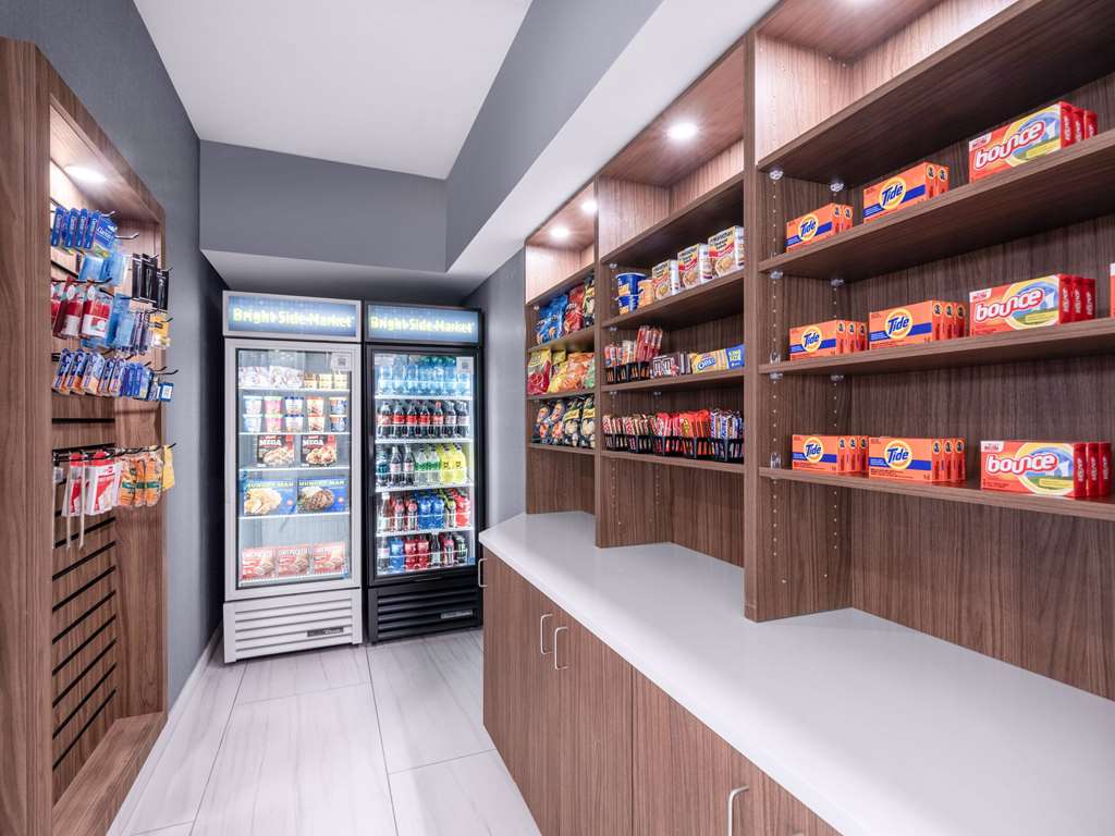 La Quinta by Wyndham Chelsea Birmingham - photo 38