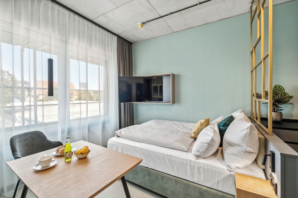 Nena Apartments München City East — 4-Star Luxury Hotel in Munich, Germany
