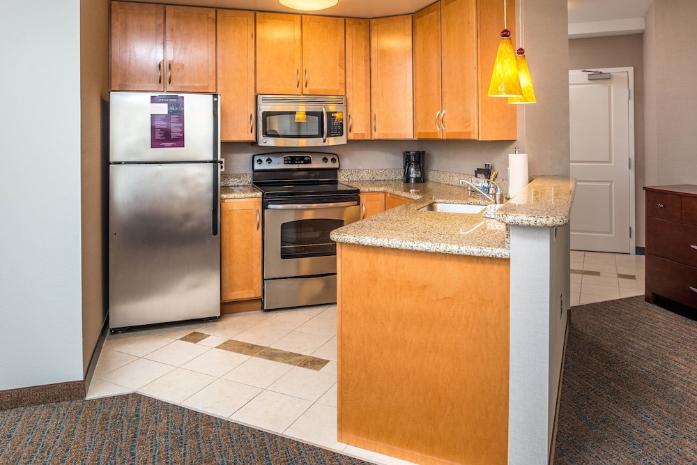 Residence Inn by Marriott Pittsburgh North Shore - photo 33