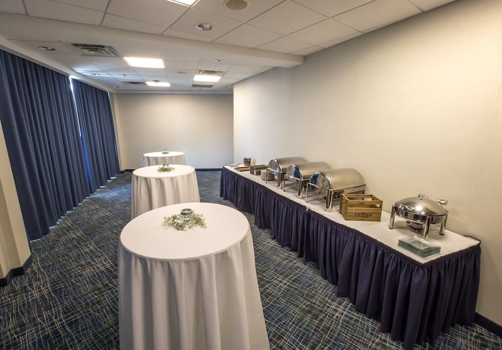 Holiday Inn Raleigh Downtown - photo 31