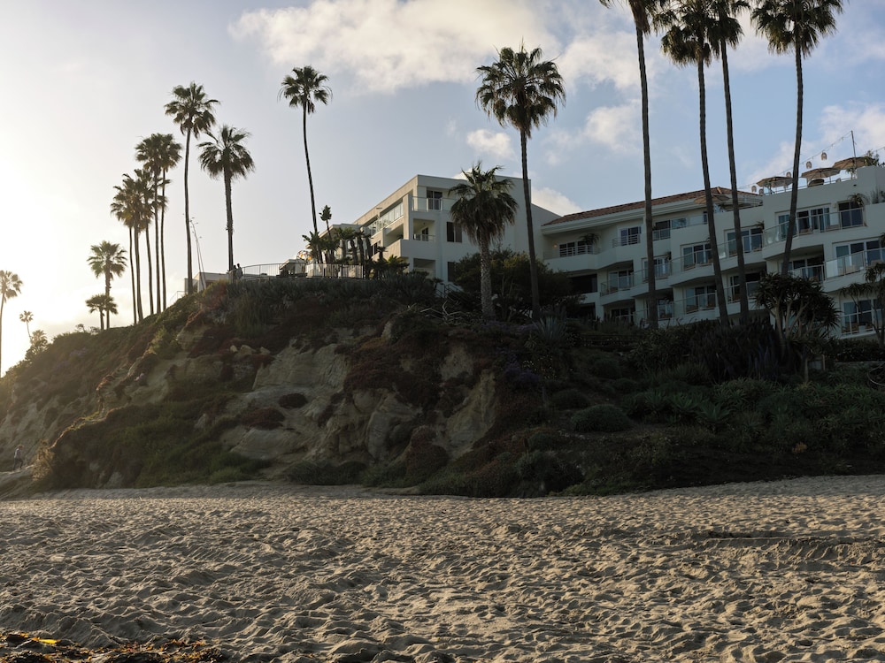 Casa Loma Beach Hotel - photo 32