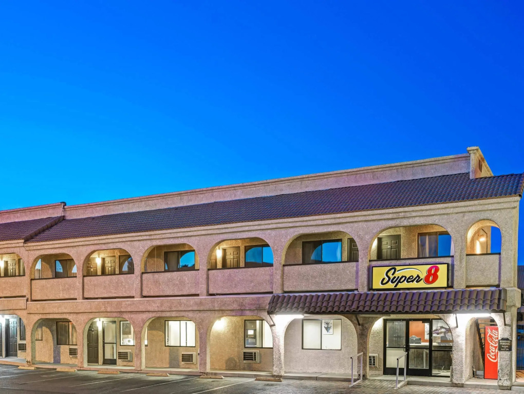 Super 8 Las Vegas Nellis Afb Area - photo 14