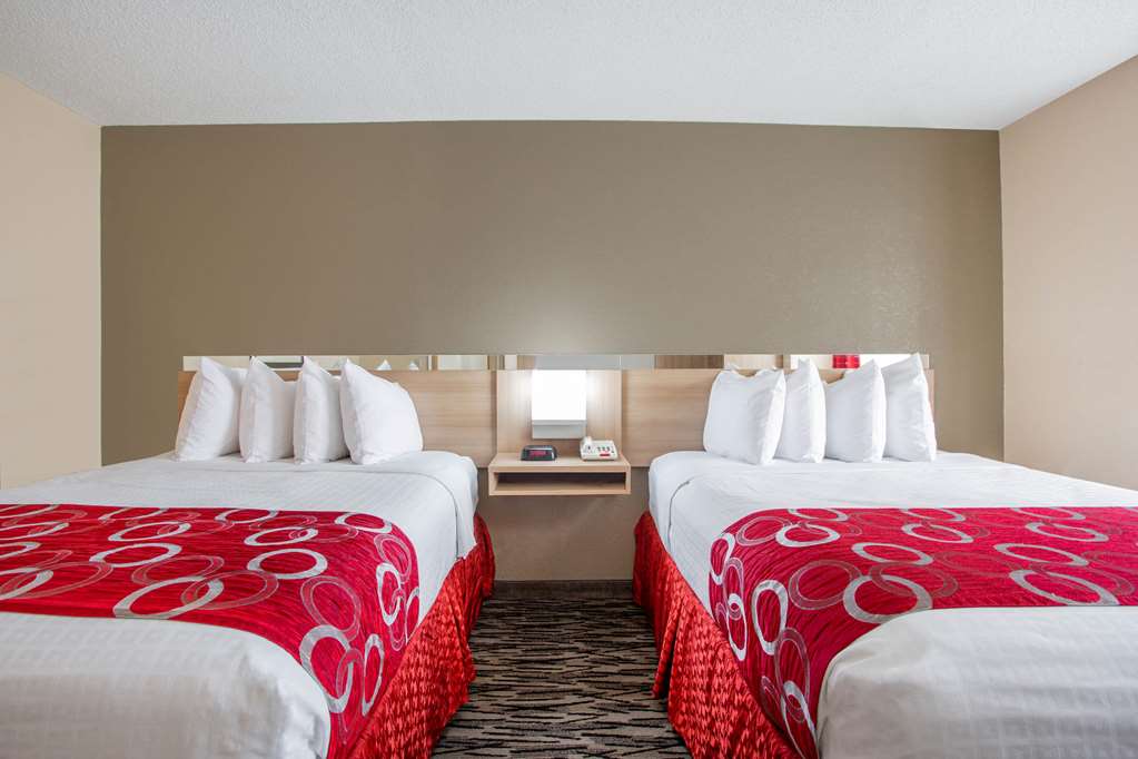 Microtel Inn & Suites by Wyndham Charleston WV - photo 12