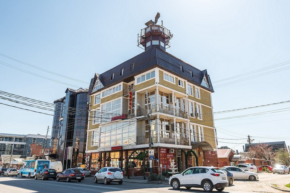 Aquila - carbon neutral hotel in Krasnodar