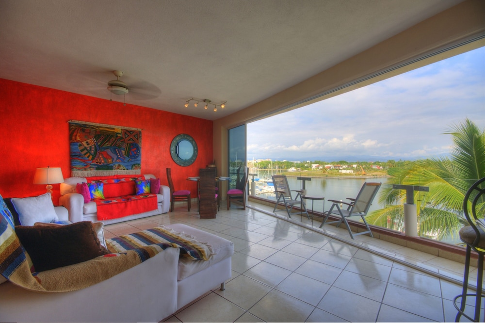 Luxury Penthouse Unique Place for Unique Experiences 2 Leave 3 Beds 3 Bath in Unknown City, Mexico