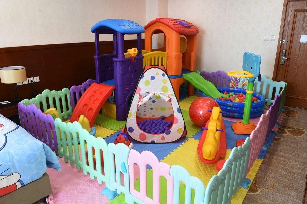 Friendship Convention Center — hotel in Changchun