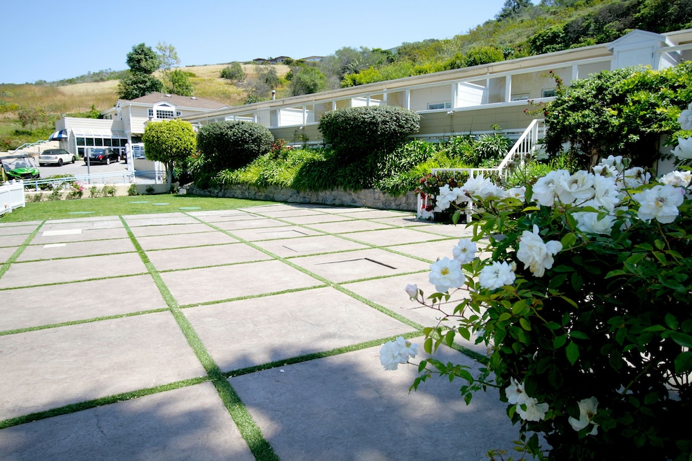 Malibu Country Inn - photo 55