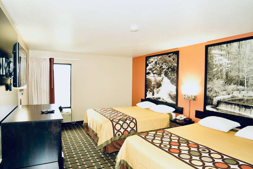 Super 8 by Wyndham Crossville TN - photo 18