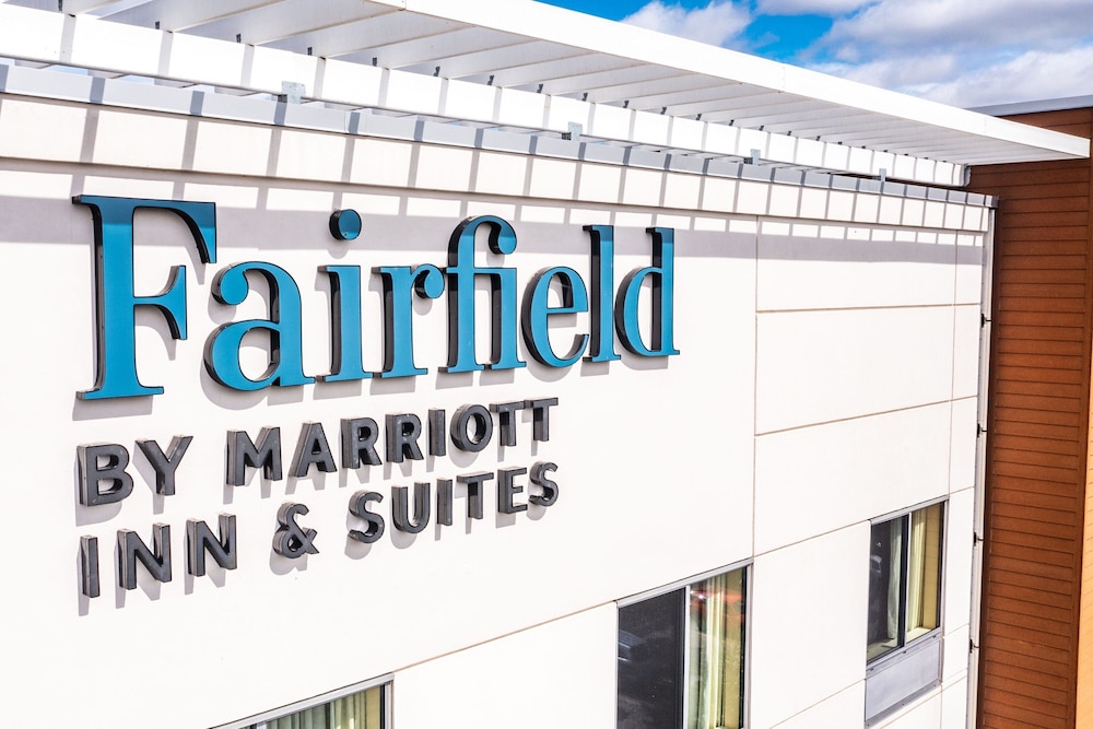 Fairfield Inn & Suites Rochester Mayo Clinic Area St. Marys - photo 34