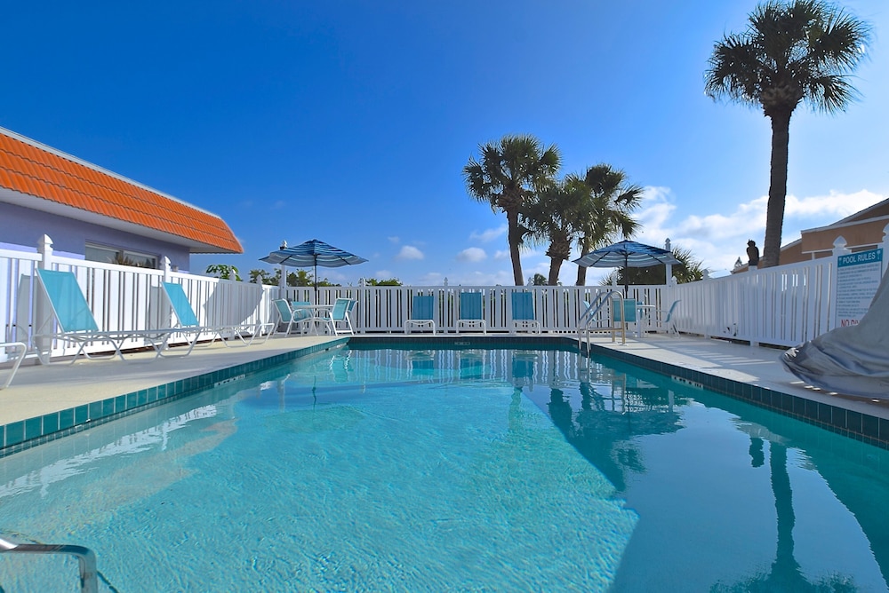 A Beach Retreat - photo 162