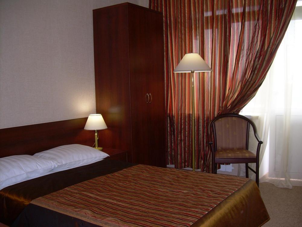 Park Hotel Bohemia — Saratov