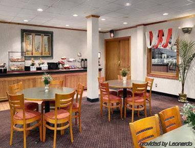 Hays Ambassador Hotel & Conference Center - photo 8