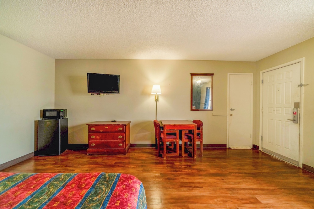 Executive Inn Mineral Wells - photo 18