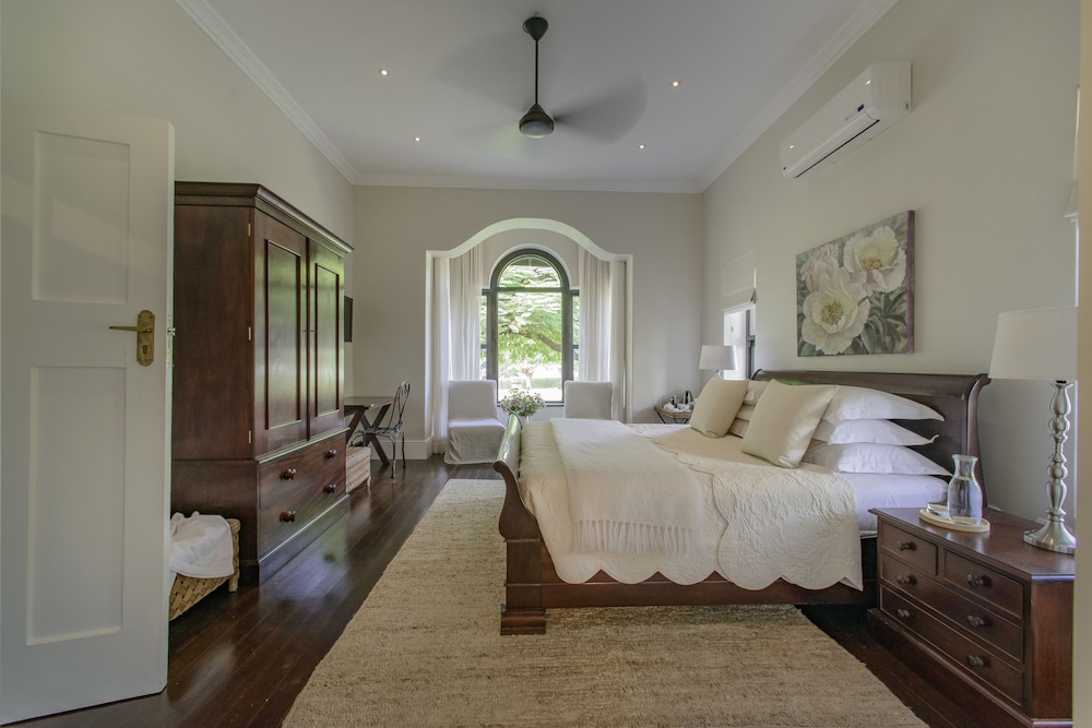 Torburnlea Homestead Luxury Accommodation — 4-Star Luxury Hotel in Nelspruit, South Africa