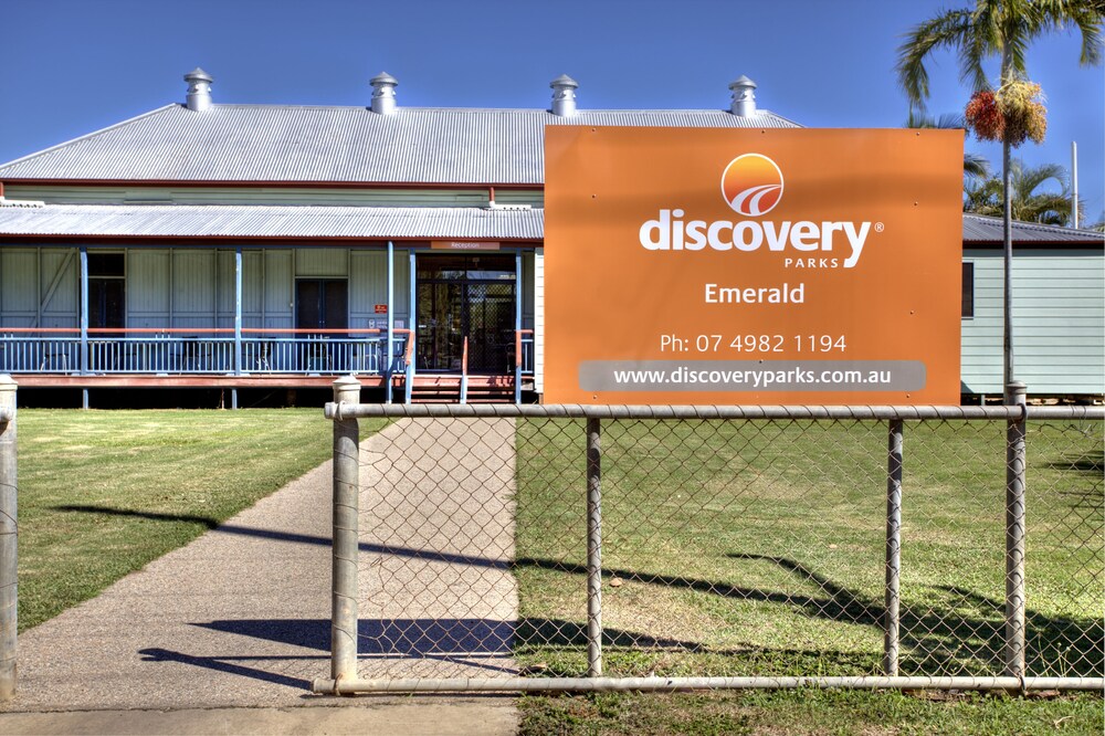 Discovery Holiday Parks Emerald — Emerald