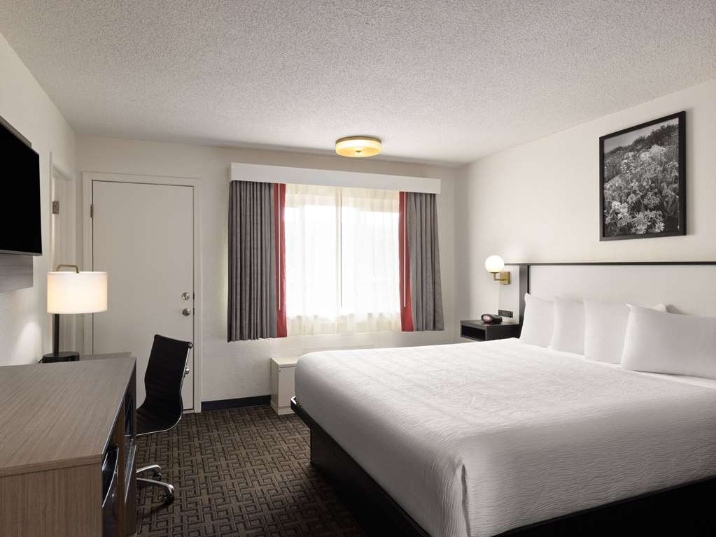 Ramada by Wyndham Elko Hotel at Stockmen's Casino - photo 20