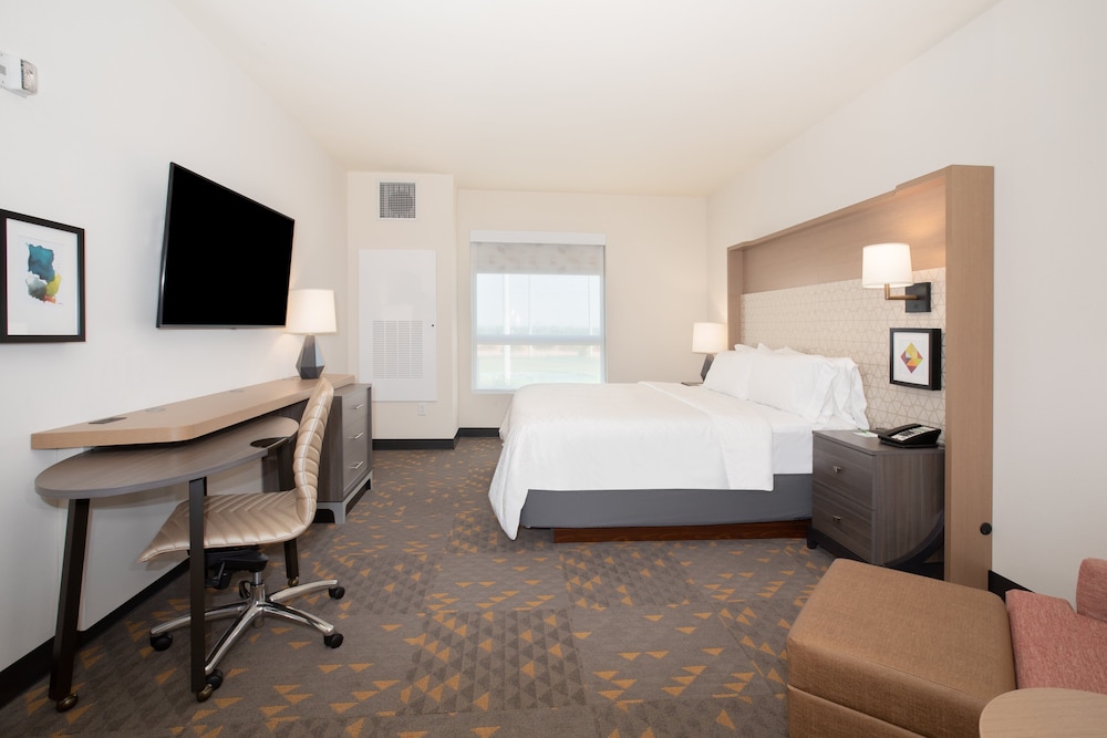 Holiday Inn Glendale Stadium & Ent Dist by IHG - photo 10