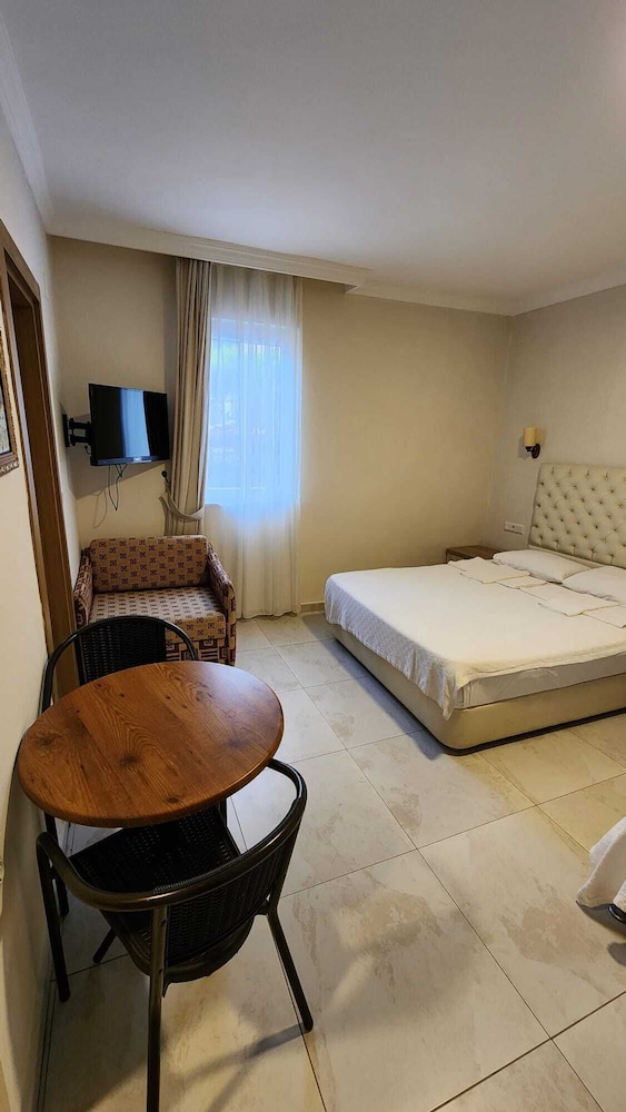 Can Motel — Marmaris — photo 4
