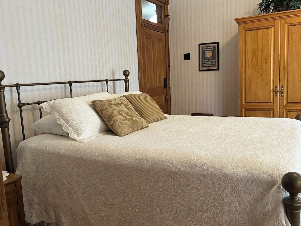 Gable House Bed and Breakfast Inn - photo 45