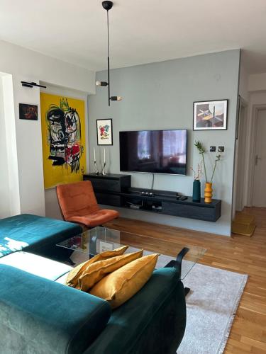 Luxury Artistic Apartment — 4-Star Luxury Hotel in Skopje, Republic of Macedonia