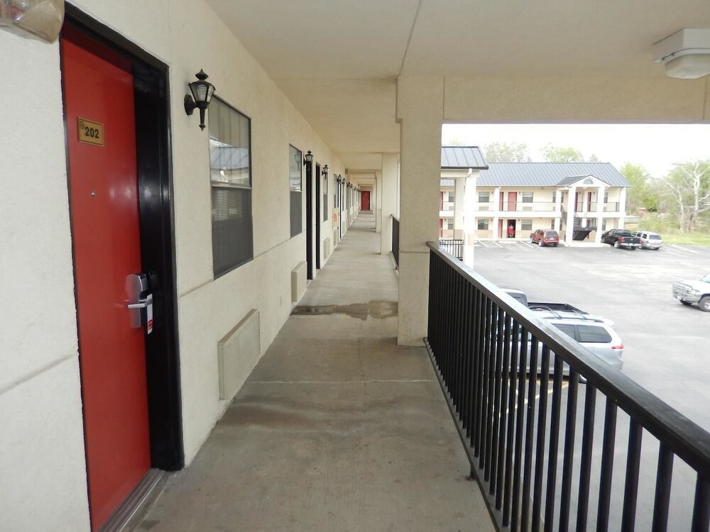 Motel 6 Atoka OK - photo 23