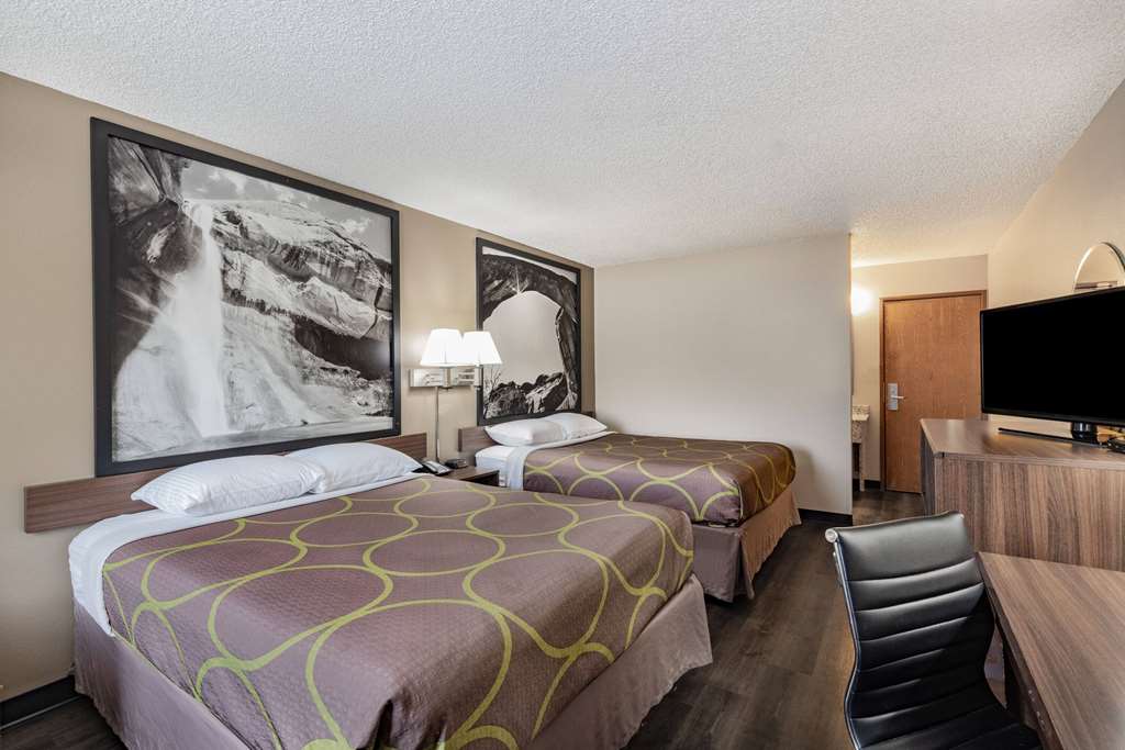 Super 8 by Wyndham Richfield UT - photo 22
