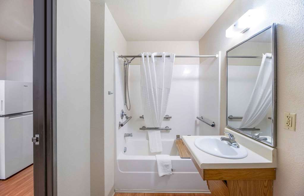 Extended Stay America Select Suites Lubbock South - photo 39