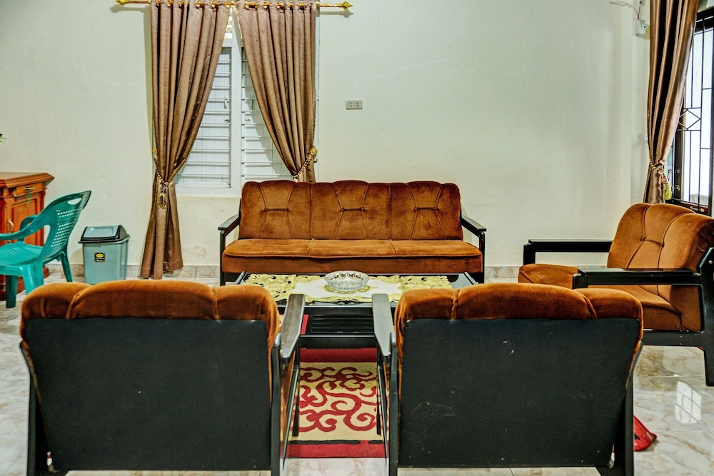 SPOT ON 92392 Penginapan Vinccent22 Syariah — Bekasi — photo 5