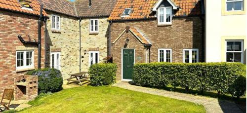 Dream Weaver 2 Bedroomed Cottage on the Bay Filey with On Site Gym And Swimming Pool — 4-Star Luxury Hotel in Filey, United Kingdom