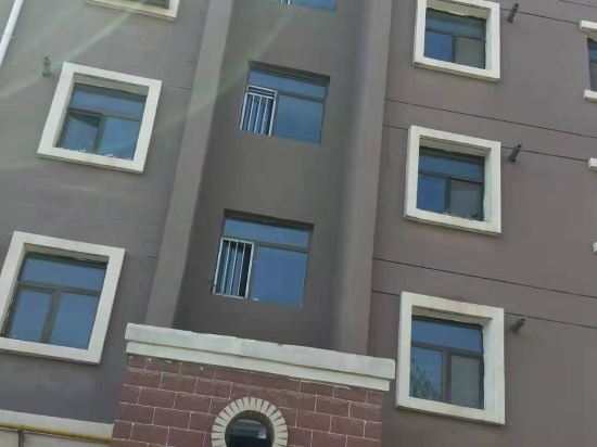 Haidong Qin Xin Jia Ting Hotel in Haidong, People's Republic of China